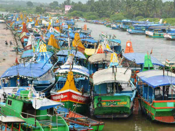 ரூ.10 லட்சம் நஷ்ட ஈடு