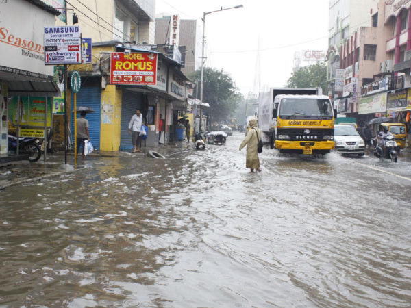 தண்ணீர் தேங்கியது ஏன்?
