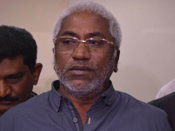 Red Sanders smuggler Gangi Reddy arrested Red Sanders smuggler Gangi Reddy arrested