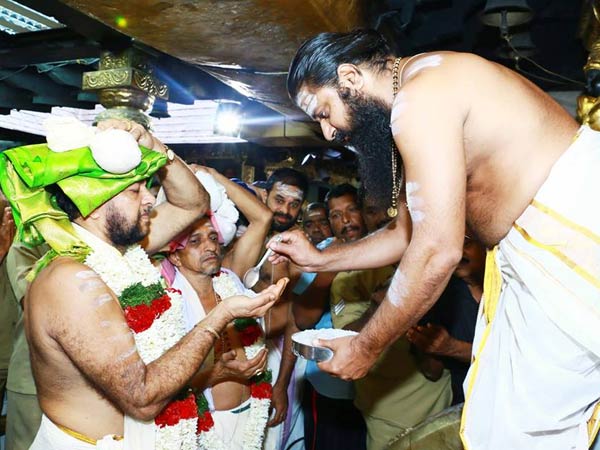 இருமுடி வழிபாடு: இருமுடி வழிபாடு: