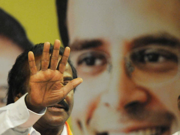 காரணமே இல்லாமல் நீக்கம் ஏன்