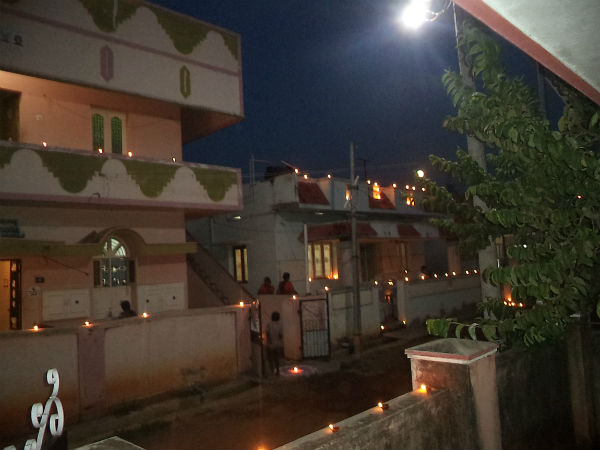 விளக்கேற்றி வழிபாடு