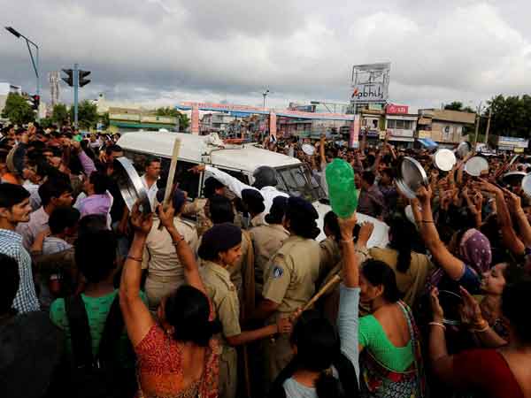 இடஒதுக்கீடு போராட்டம்