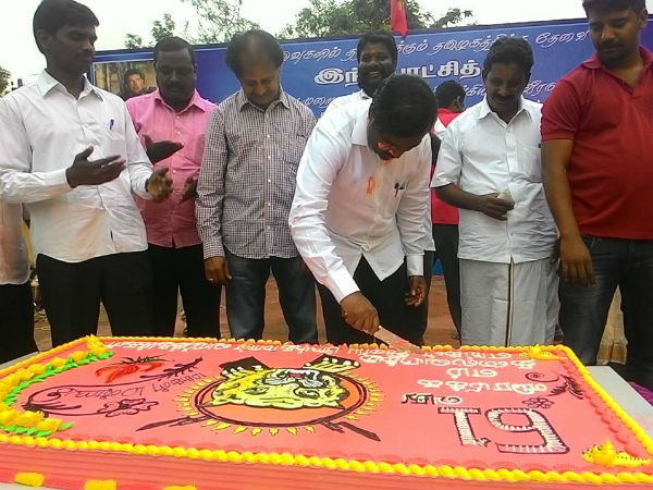 வேல்முருகன் 