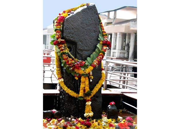 மரபை மீறிய பெண்