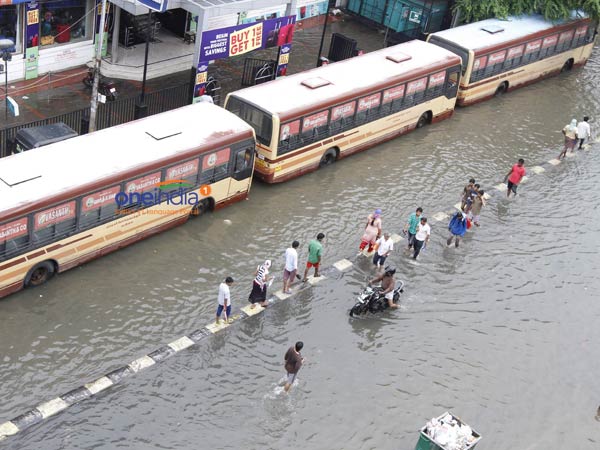 பழுதான வாகனங்கள்