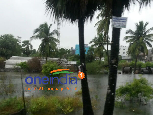 நிவாரணப் பொருட்கள்