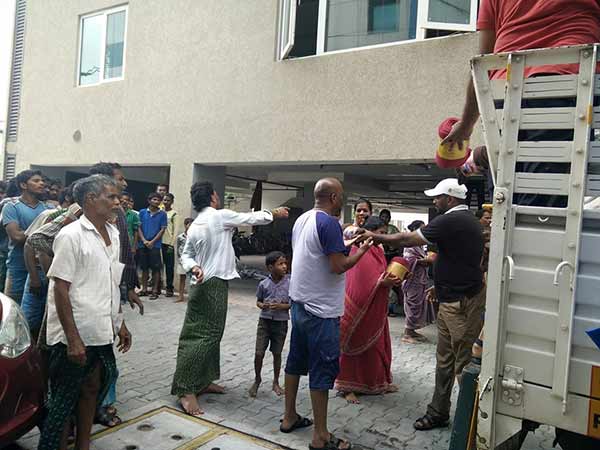 Tamilnadu flood: Tuticorin people showing their support