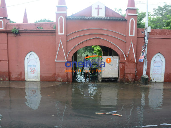 கையேந்தும் மக்கள்