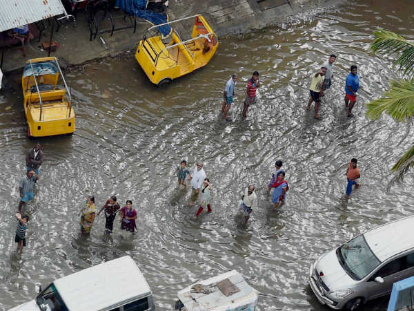 எட்டிப்பார்க்காத அமைச்சர்கள்