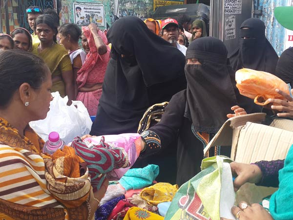 SDPI party distributed relief materials