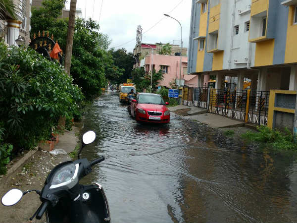 வெள்ளச்சேரியான வேளச்சேரி