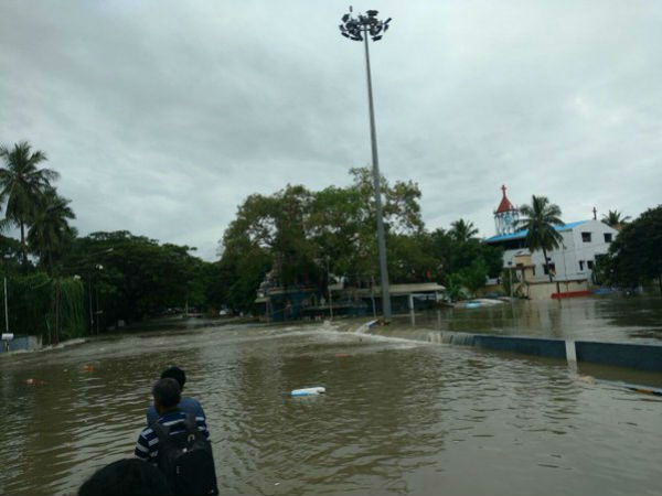 இப்படித் தான் நடக்கவேண்டும்...