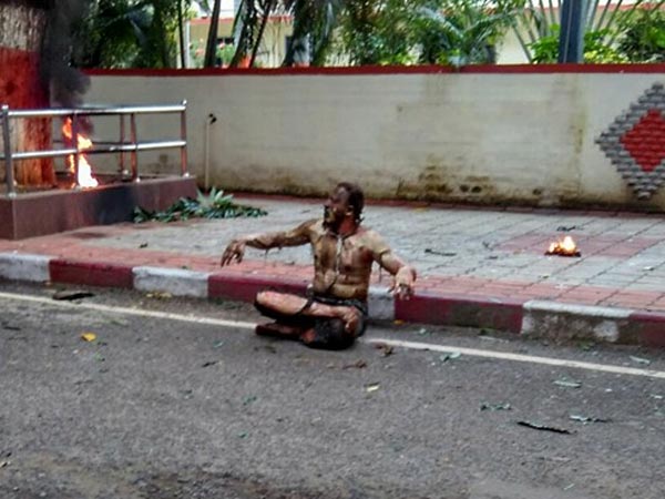 Chennai ICF apprentice Studenet dies after self-immolation