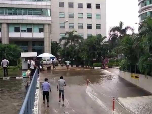  ஊழியர்கள் பலியாகவில்லை