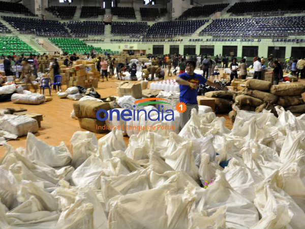 வந்து குவிந்த நிவாரண உதவிகள்