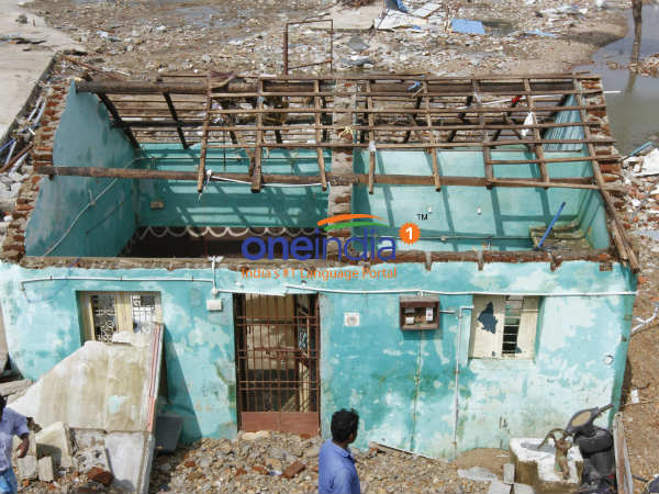 பெயிண்ட் அடிக்கவே போதாது...