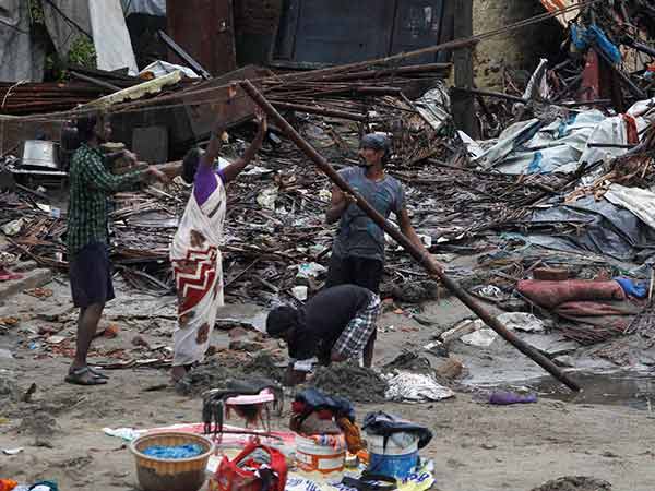 அத்தியாவசியப் பொருட்களின் மதிப்பு...