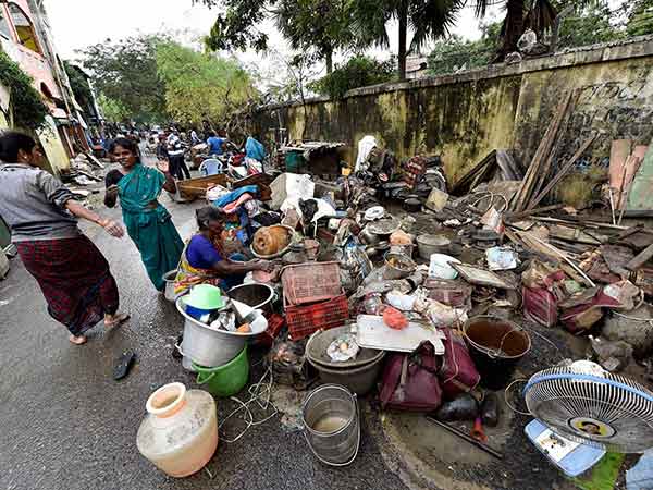 கெட்டுப் போன மின்சாதனப் பொருட்கள்...
