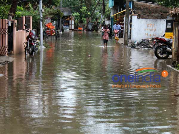 துரத்தும் பயம்... துரத்தும் பயம்...