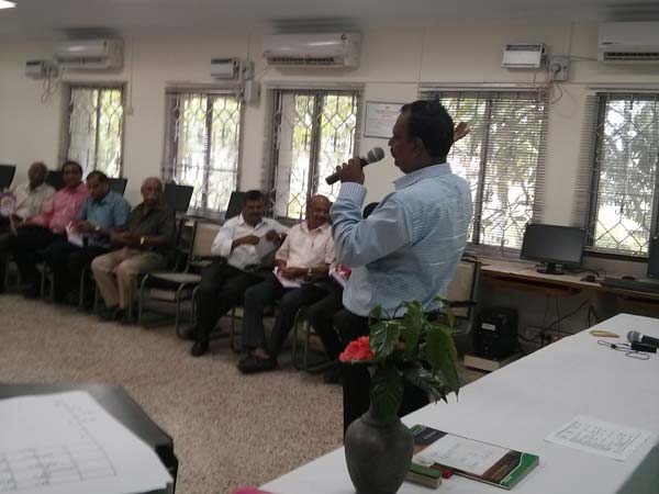 சேவை அடிப்படையில்... சேவை அடிப்படையில்...