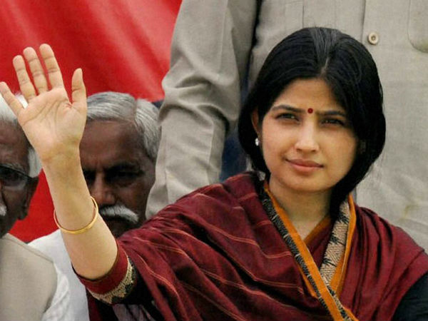 கடவுள் அருளாள்... கடவுள் அருளாள்...