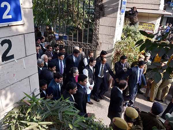 பலத்த பாதுகாப்பு 