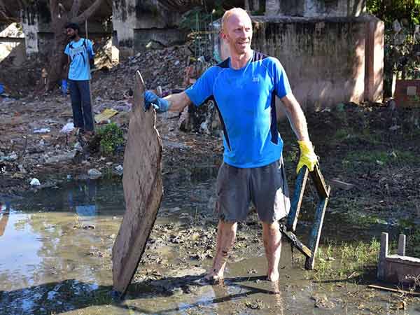 குப்பைகள் அகற்றம்