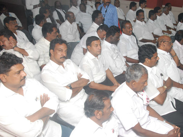 இயற்கை பேரிடராக....