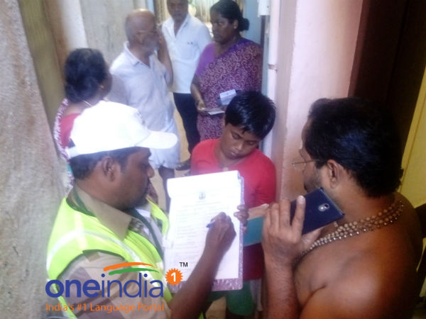 வீட்டு உரிமையாளர்கள் அடாவடி