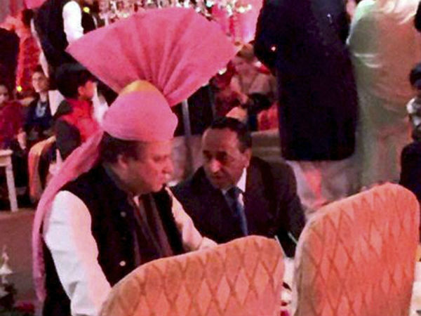 Nawaz Sharif donned pink turban gifted by PM Modi at his granddaughter's wedding