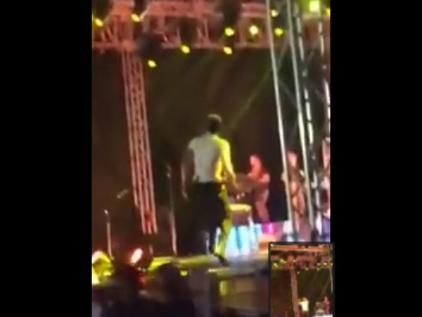 டிக்கெட்டுகள் காலி... டிக்கெட்டுகள் காலி...