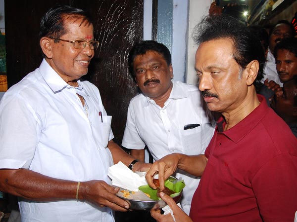 திருநெல்வேலி இருட்டுக்கடை அல்வா திருநெல்வேலி இருட்டுக்கடை அல்வா