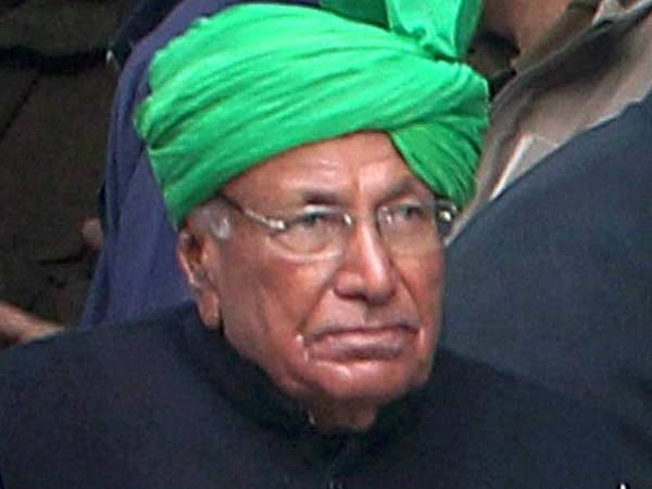 சவுதாலாவுக்கு 10 வருடம் சிறை