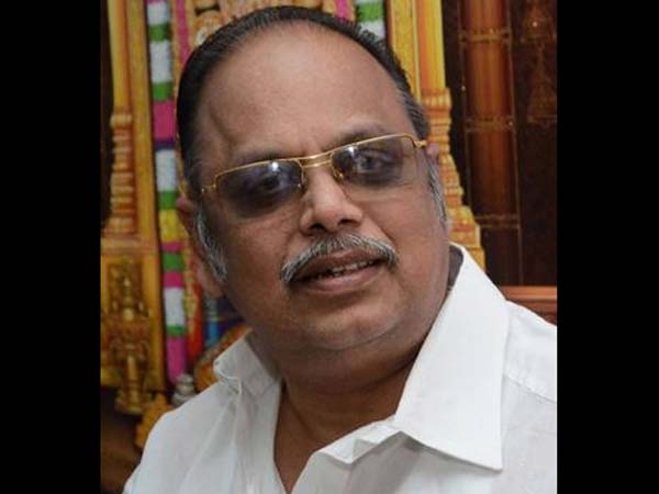 இயக்குநர் வி.சேகர் அதிரடி கைது