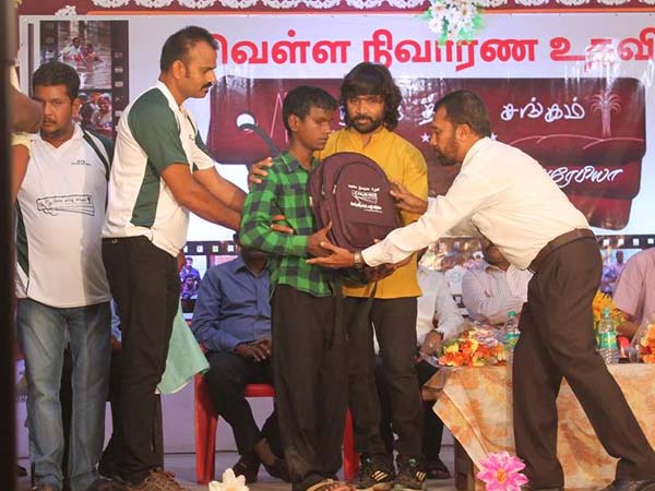 Riyadh Tamil Sangam team helps flood affected TN people for a month