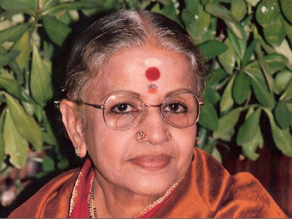 ரசிகர்கள் எதிர்ப்பு