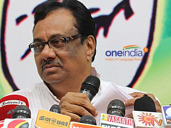 அரசியல் மோசடி