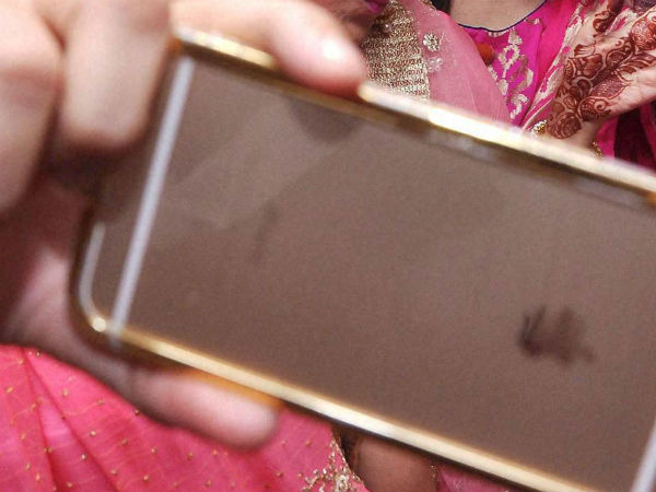 மும்பையில் தடை