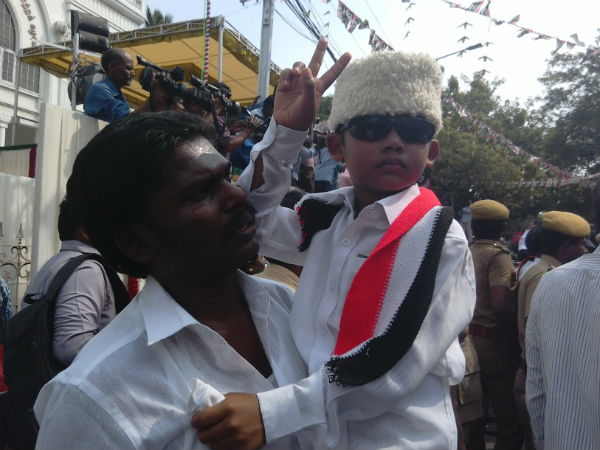 வரவேற்பு ஏற்பாடுகள்...