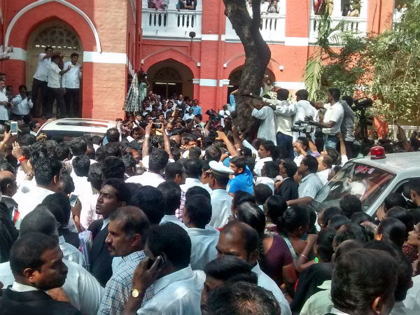 Karunanidhi makes the defamation cases as weapons