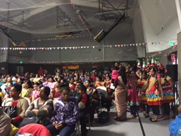 முழங்கிய பறை இசை