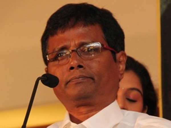 வருத்தம் தெரிவிக்க வேண்டும்