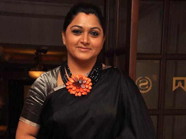 அரசியல்வாதியாக ஆசையா?