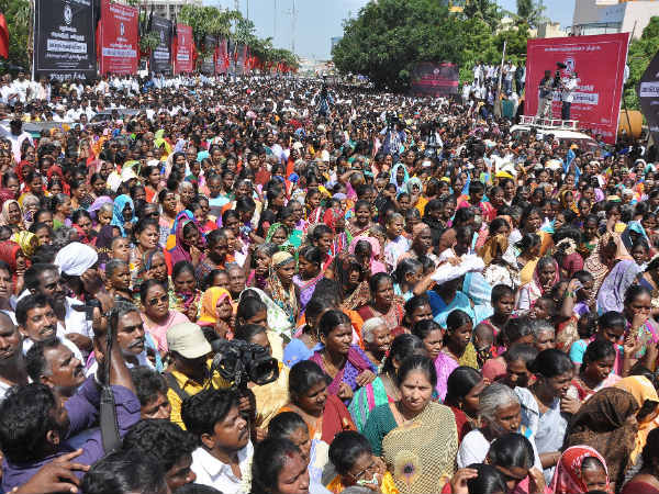 அடடா தேய் பிறையாச்சே