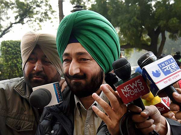 சல்வீந்தர்சிங் உடந்தை? சல்வீந்தர்சிங் உடந்தை?