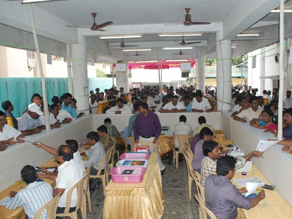 ஸ்டாலினின் முன்னாள் தொகுதிக்கு வரவேற்பு