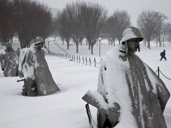 நியூயார்க்கில் 3 பேர் பலி