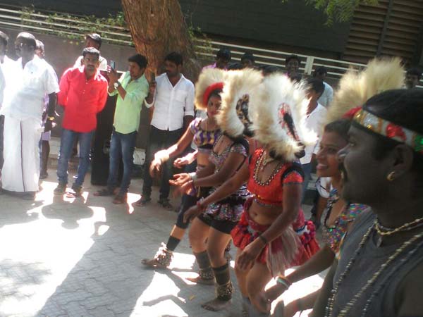 பிறந்தநாள் கொண்டாட்டங்கள்
