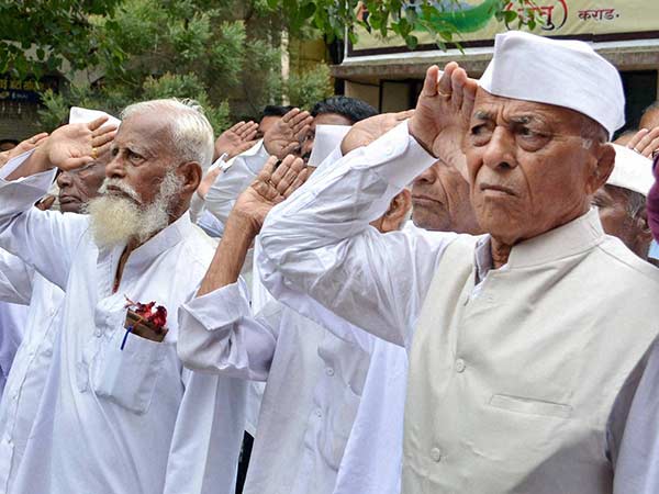 சடங்குக்காக சடங்குக்காக